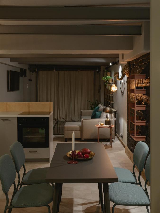 City Garage Apartment - Lwowska 9 Varşova Dış mekan fotoğraf